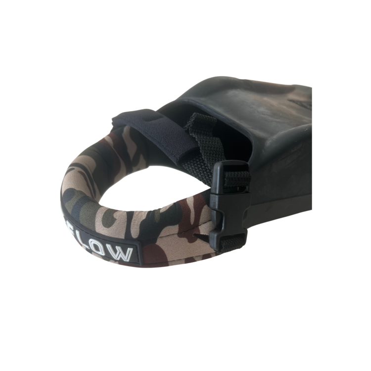 FLOW NEOPRENE FIN-SAVERS CAMO